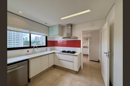Apartamento à venda com 400m², 3 quartos e 4 vagas Apartamento à venda com 400m², 3 quartos e 4 vagasCozinha