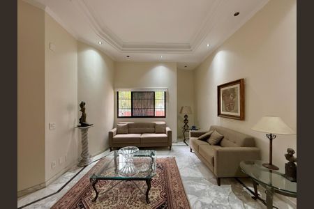 Apartamento à venda com 400m², 3 quartos e 4 vagas Apartamento à venda com 400m², 3 quartos e 4 vagasHall Social Bloco