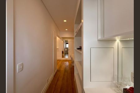 Apartamento à venda com 400m², 3 quartos e 4 vagas Apartamento à venda com 400m², 3 quartos e 4 vagasSuíte 3