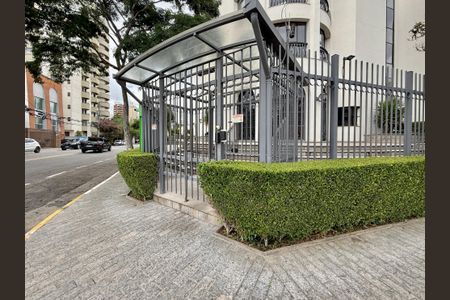 Apartamento à venda com 400m², 3 quartos e 4 vagas Apartamento à venda com 400m², 3 quartos e 4 vagasFachada