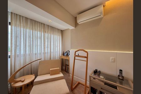 Apartamento à venda com 400m², 3 quartos e 4 vagas Apartamento à venda com 400m², 3 quartos e 4 vagasSuíte 1