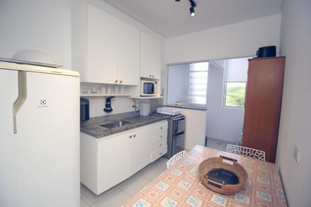 Apartamento à venda com 73m², 2 quartos e sem vagaCozinha