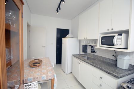 Apartamento à venda com 73m², 2 quartos e sem vagaCozinha