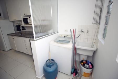 Apartamento à venda com 73m², 2 quartos e sem vagaÁrea de Serviço