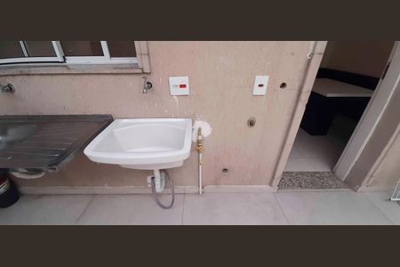 Casa de condomínio para alugar com 50m², 2 quartos e 2 vagasÁrea de Serviço