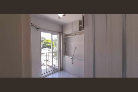 Quarto 1 de casa de condomínio para alugar com 2 quartos, 50m² em Vila Yara, Osasco