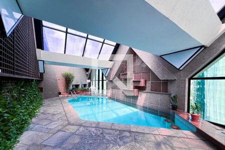 Apartamento à venda com 43m², 1 quarto e 1 vagaÁrea comum - Piscina