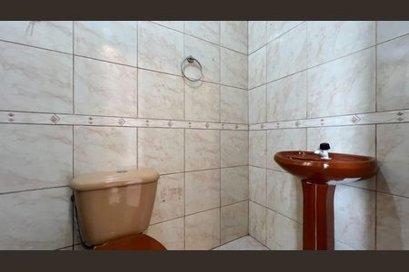 Casa à venda com 175m², 3 quartos e 3 vagasBanheiro