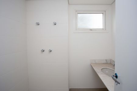 Apartamento à venda com 130m², 3 quartos e 3 vagasBanheiro da Suíte 1