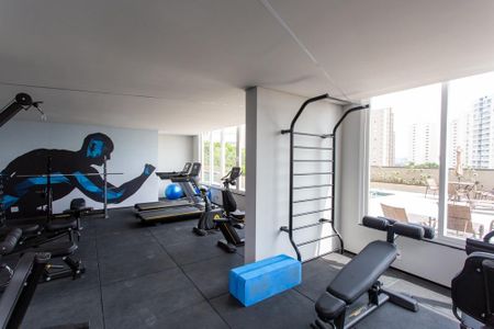 Apartamento à venda com 130m², 3 quartos e 3 vagas Apartamento à venda com 130m², 3 quartos e 3 vagasÁrea comum - Academia