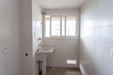 Apartamento à venda com 130m², 3 quartos e 3 vagas Apartamento à venda com 130m², 3 quartos e 3 vagasÁrea de serviço