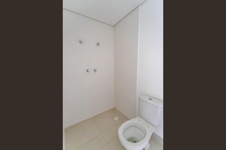 Apartamento à venda com 130m², 3 quartos e 3 vagas Apartamento à venda com 130m², 3 quartos e 3 vagasBanheiro da suíte 3