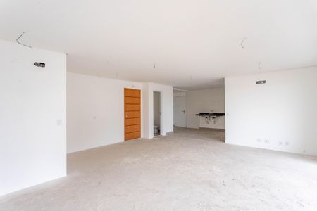 Apartamento à venda com 130m², 3 quartos e 3 vagas Apartamento à venda com 130m², 3 quartos e 3 vagasSala