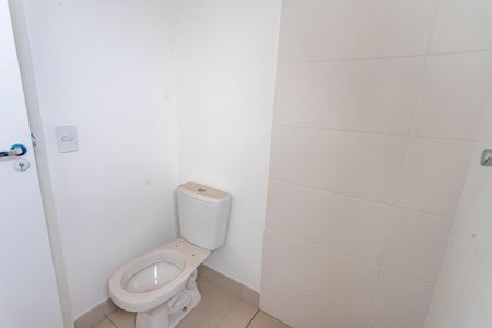 Apartamento à venda com 130m², 3 quartos e 3 vagas Apartamento à venda com 130m², 3 quartos e 3 vagasBanheiro da suíte 1