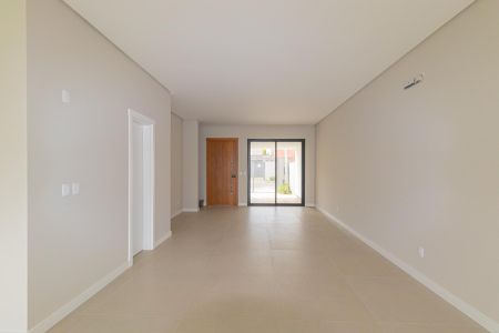 Casa à venda com 174m², 3 quartos e 2 vagasSala