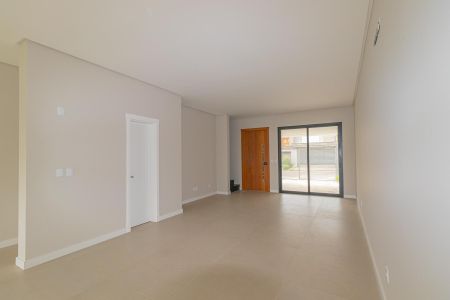 Sala de casa à venda com 3 quartos, 174m² em Estância Velha, Canoas