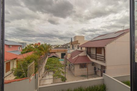 Casa à venda com 174m², 3 quartos e 2 vagasVista da Suíte 2