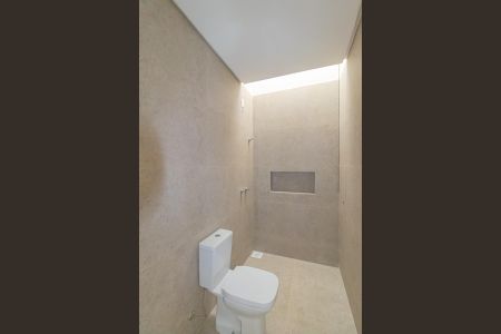 Casa à venda com 174m², 3 quartos e 2 vagasBanheiro da Suíte 2