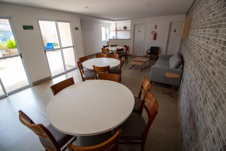 Apartamento para alugar com 65m², 2 quartos e 2 vagas Apartamento para alugar com 65m², 2 quartos e 2 vagasÁREA COMUM - SALÃO DE FESTAS