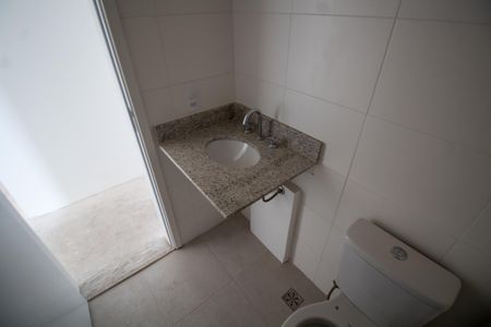 Apartamento para alugar com 65m², 2 quartos e 2 vagas Apartamento para alugar com 65m², 2 quartos e 2 vagasBANHEIRO SOCIAL