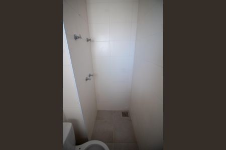 Apartamento para alugar com 65m², 2 quartos e 2 vagas Apartamento para alugar com 65m², 2 quartos e 2 vagasBANHEIRO DA SUITE