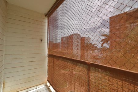 Sacada de apartamento para alugar com 3 quartos, 67m² em Parque Industrial Lagoinha, Ribeirão Preto