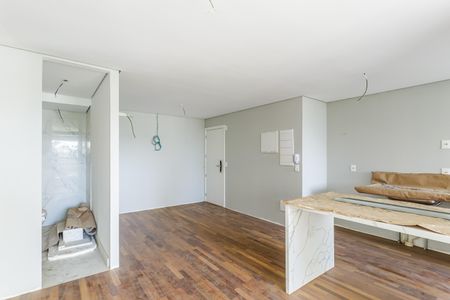Sala de apartamento à venda com 2 quartos, 76m² em Vila Nova Conceição, São Paulo
