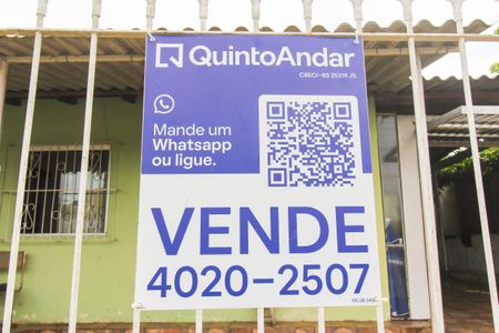 Casa à venda com 80m², 3 quartos e 3 vagas Casa à venda com 80m², 3 quartos e 3 vagasPlaca