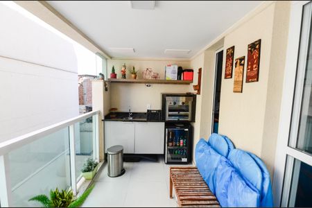Apartamento à venda com 69m², 2 quartos e 1 vagaSala