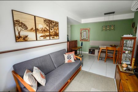 Apartamento à venda com 69m², 2 quartos e 1 vagaSala