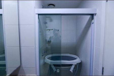 Apartamento à venda com 69m², 2 quartos e 1 vagaBanheiro Social