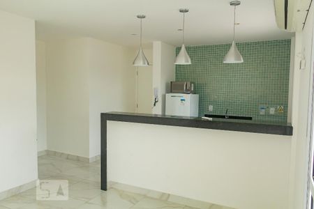 Apartamento à venda com 69m², 2 quartos e 1 vagaÁrea comum