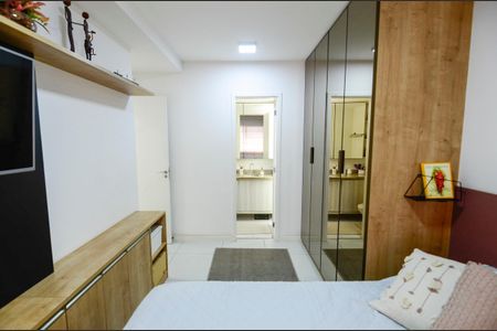 Apartamento à venda com 69m², 2 quartos e 1 vagaSuíte