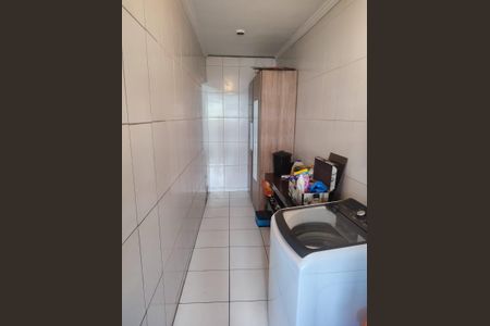 Área de serviço de casa à venda com 4 quartos, 180m² em Cipava, Osasco