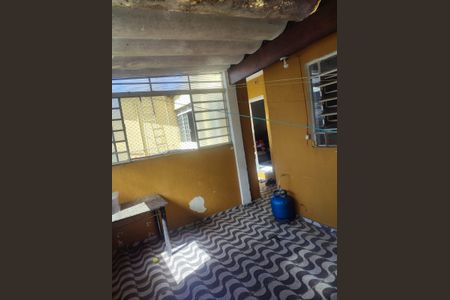 Área externa de casa à venda com 4 quartos, 180m² em Cipava, Osasco