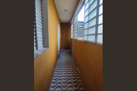 Área externa de casa à venda com 4 quartos, 180m² em Cipava, Osasco