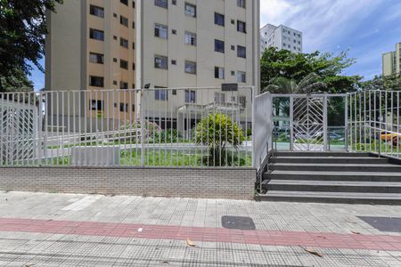 Apartamento à venda com 52m², 2 quartos e 1 vagaFachada