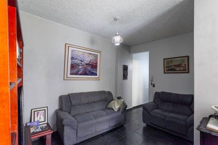 Sala de apartamento à venda com 2 quartos, 52m² em Ipiranga, Belo Horizonte