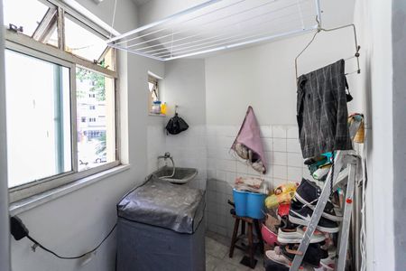 Apartamento à venda com 52m², 2 quartos e 1 vagaCozinha e Área de Serviço