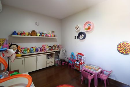 Apartamento para alugar com 264m², 5 quartos e 2 vagasQuarto 3