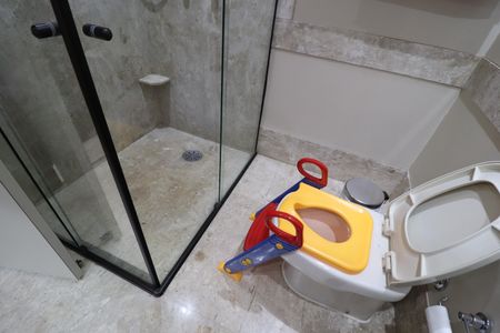 Apartamento para alugar com 264m², 5 quartos e 2 vagasBanheiro do Quarto 1