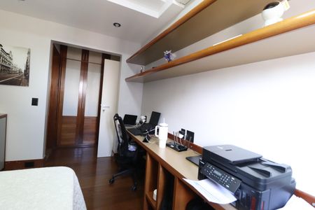 Apartamento para alugar com 264m², 5 quartos e 2 vagasQuarto 5