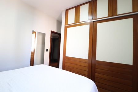 Apartamento para alugar com 264m², 5 quartos e 2 vagasQuarto 2