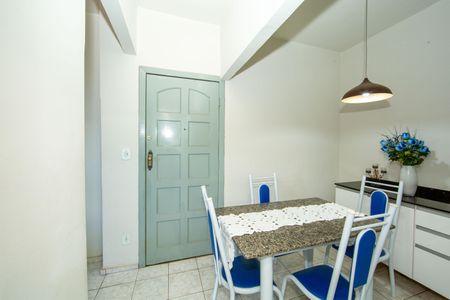 SALA de apartamento para alugar com 3 quartos, 78m² em Padre Eustáquio, Belo Horizonte