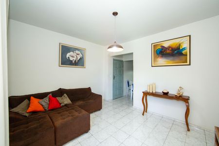 SALA de apartamento para alugar com 3 quartos, 78m² em Padre Eustáquio, Belo Horizonte