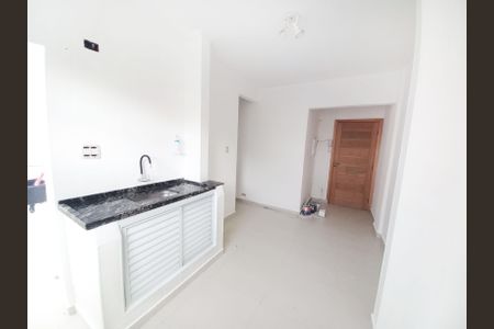 Cozinha de apartamento para alugar com 1 quarto, 50m² em Gonzaguinha, São Vicente