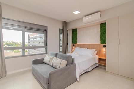 Sala/Quarto de apartamento à venda com 1 quarto, 35m² em Teresópolis, Porto Alegre