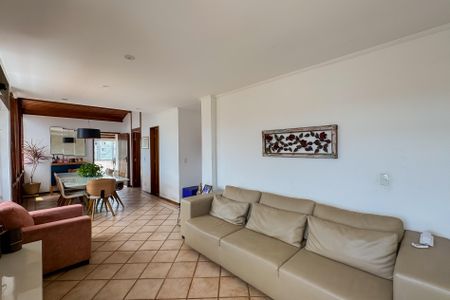 Apartamento à venda com 260m², 4 quartos e 2 vagasCobertura