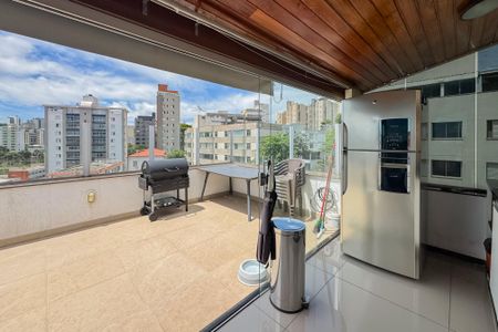 Apartamento à venda com 260m², 4 quartos e 2 vagasCobertura