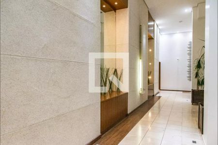 Apartamento à venda com 145m², 3 quartos e 2 vagasHall social